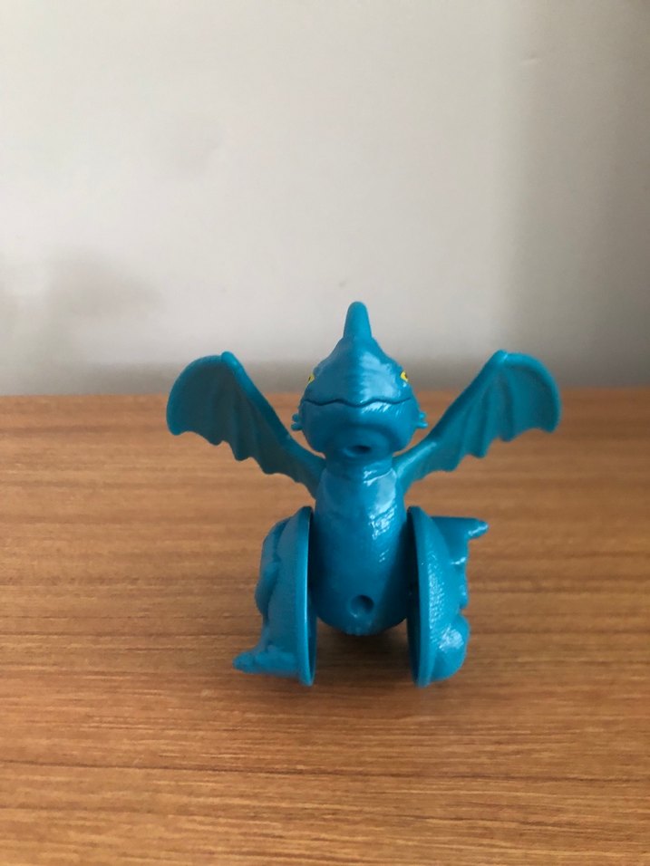 Ejderhanı nasıl eğitirsin figür - Görsel 2