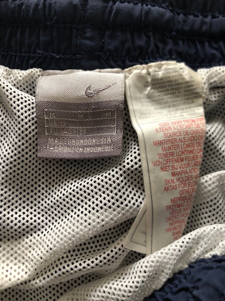 Erkek Çocuk Lacivert Nike Şort - Görsel 3