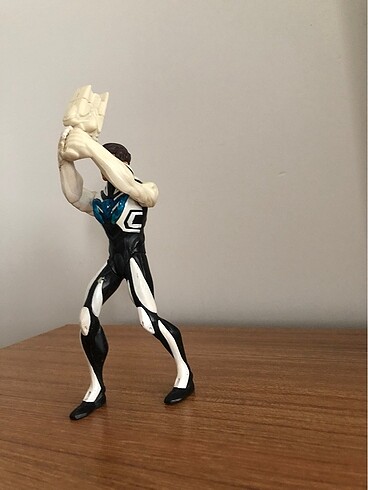 Beden Max steel figürü