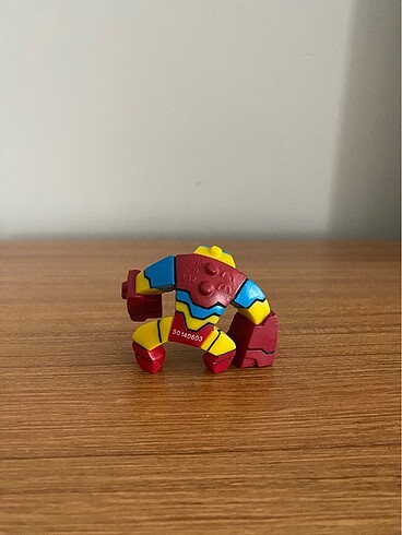 Beden Ben10 Bloxx figür