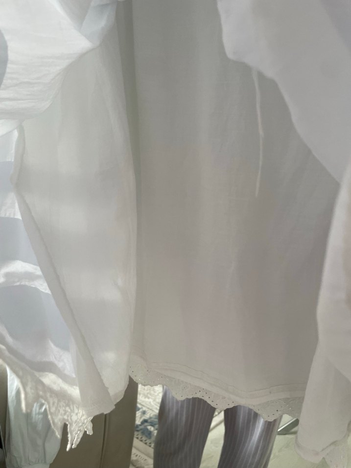 Uzun Kollu Beyaz Keten Uzun Elbise - Görsel 5