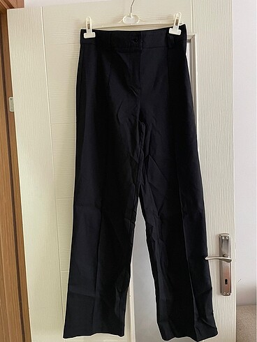 Siyah uzun kumaş pantolon
