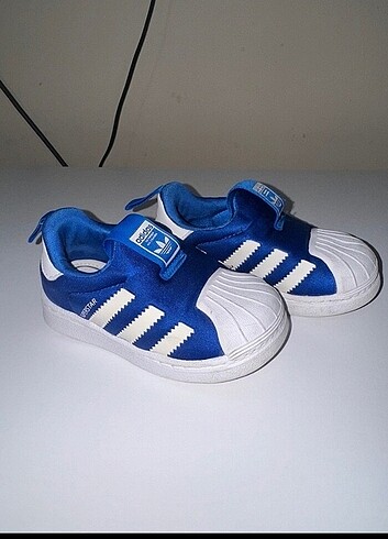 Orijinal adidas 