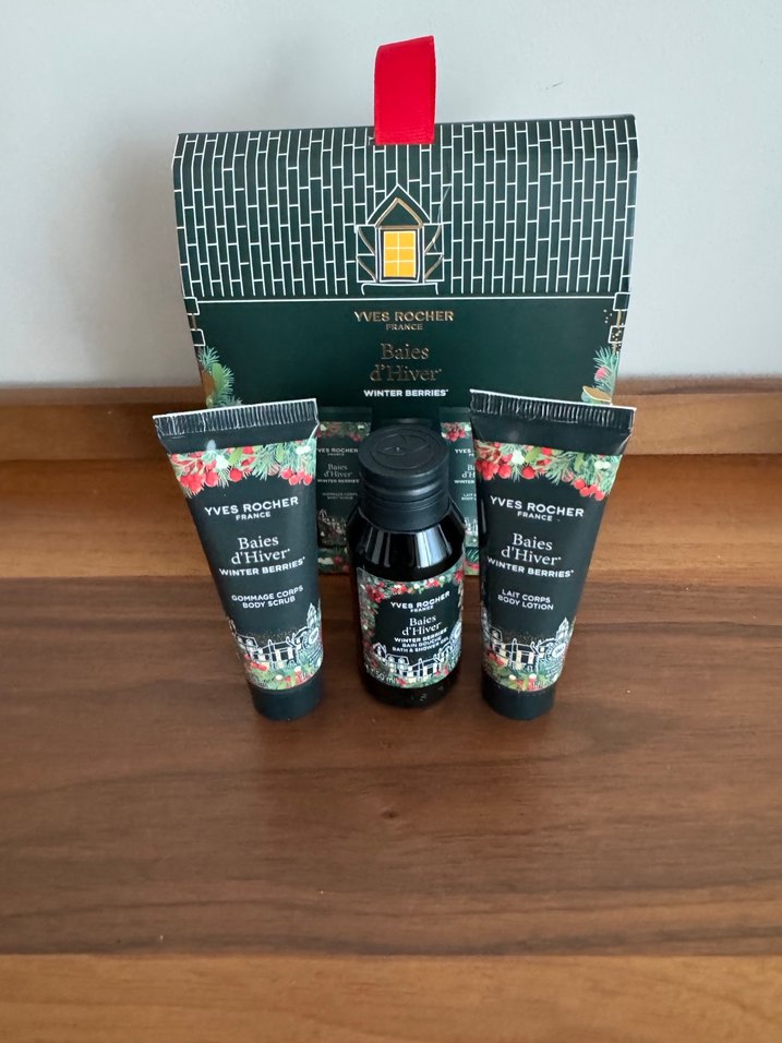 Yves Rocher Baies d'Hiver Cilt Bakım Seti - Görsel 2