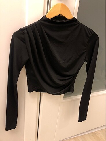 Bluz Kısa Crop-DAR KALIP XS