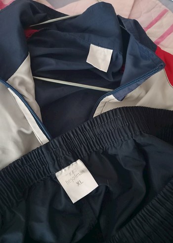 xl Beden beyaz Renk haşema marka heşofman