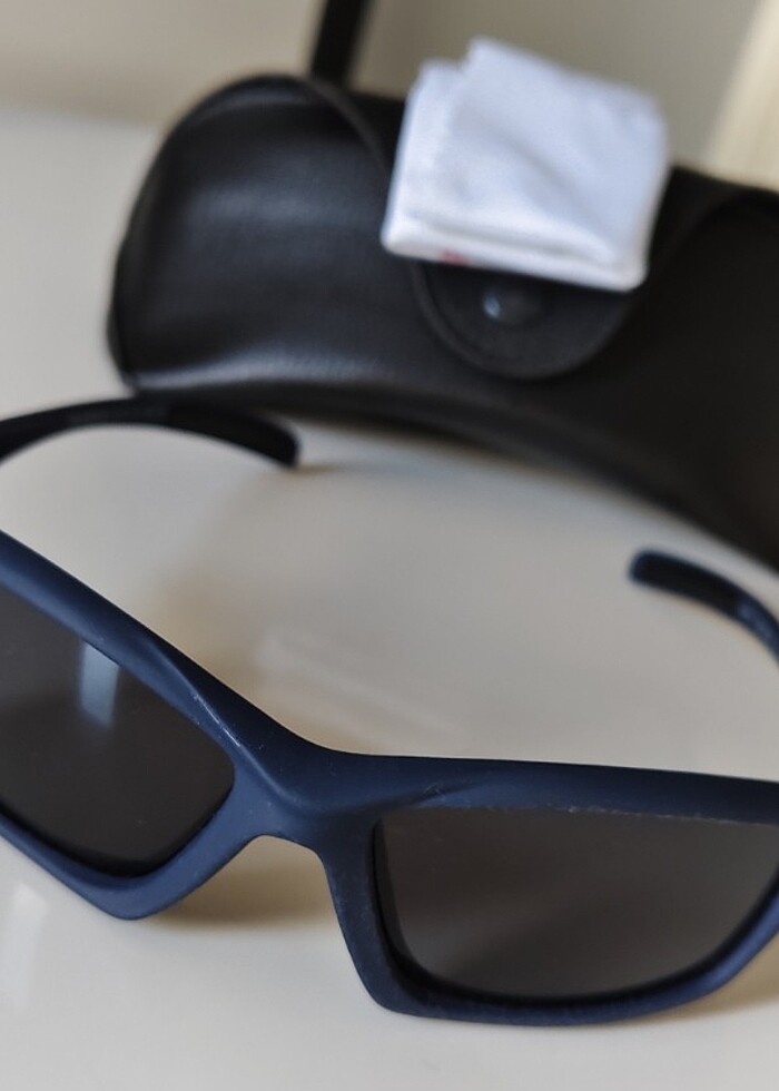 Erkek Çocuk Güneş Gözlüğü - Görsel 4