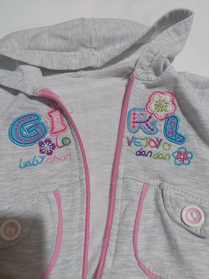 Kız Bebek Gri Nakışlı Fermuarlı Takım - Görsel 4