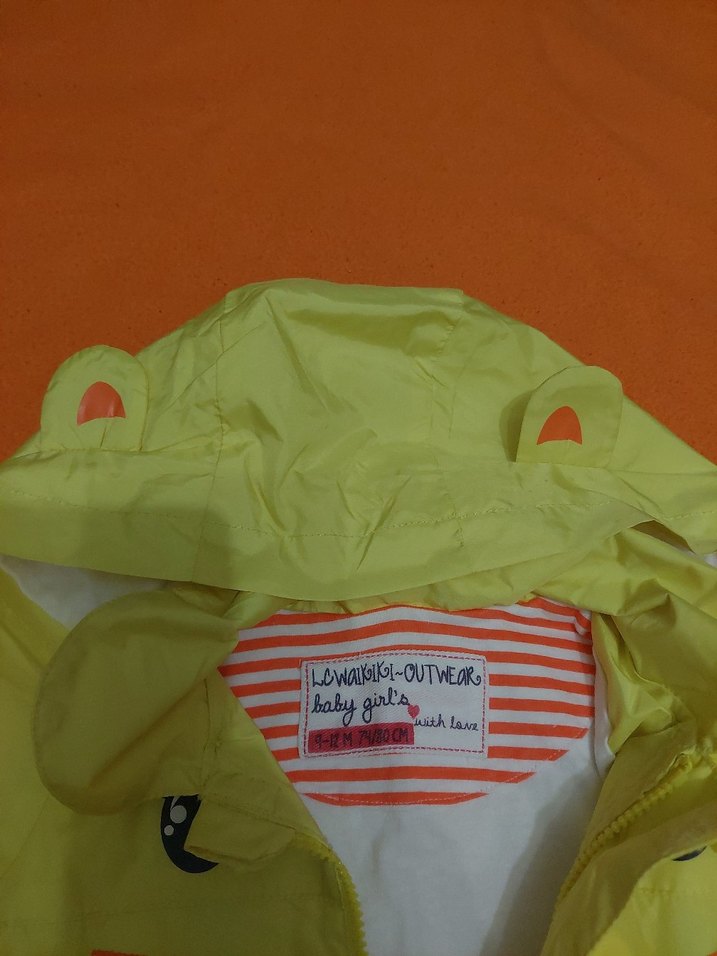 Baskılı Sarı Kız Çocuk Yağmurluk - Görsel 4