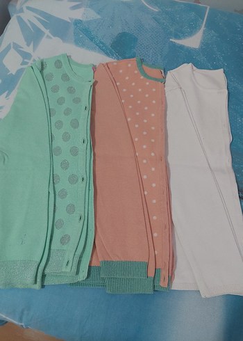 Kızlar için Renkli Pamuklu Düğmeli hırka - Görsel 2