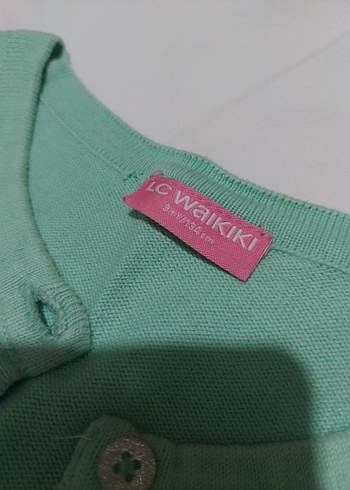 Yeşil Puantiyeli Düğmeli Kız Hırka - Görsel 2