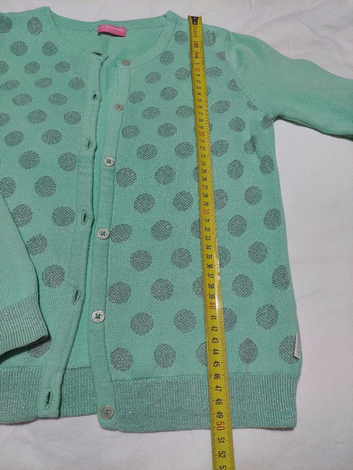 Yeşil Puantiyeli Düğmeli Kız Hırka - Görsel 4