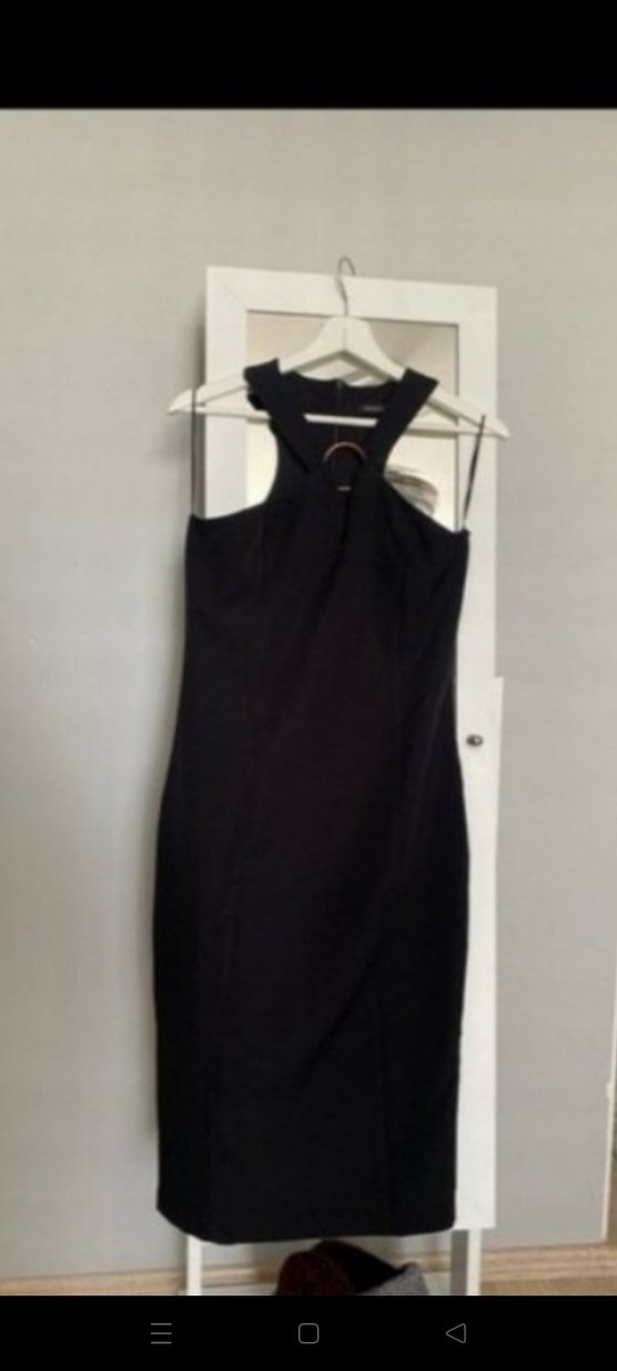 Siyah yüksek yakalı elbise - Görsel 4