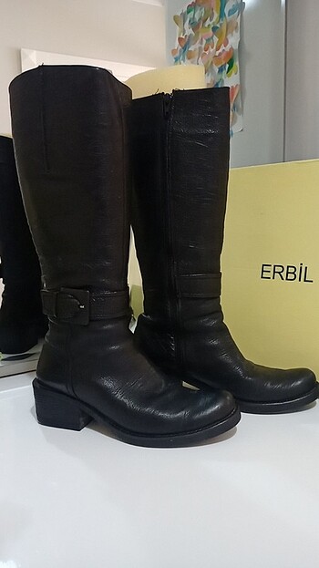 Erbil Süel Bayan çizme