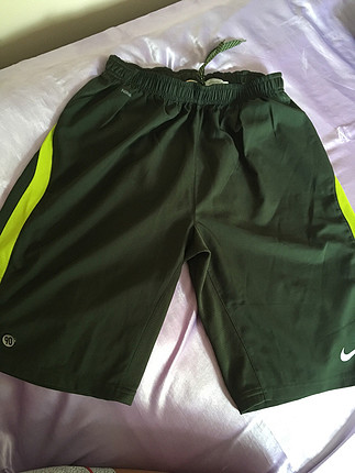 Nike şort