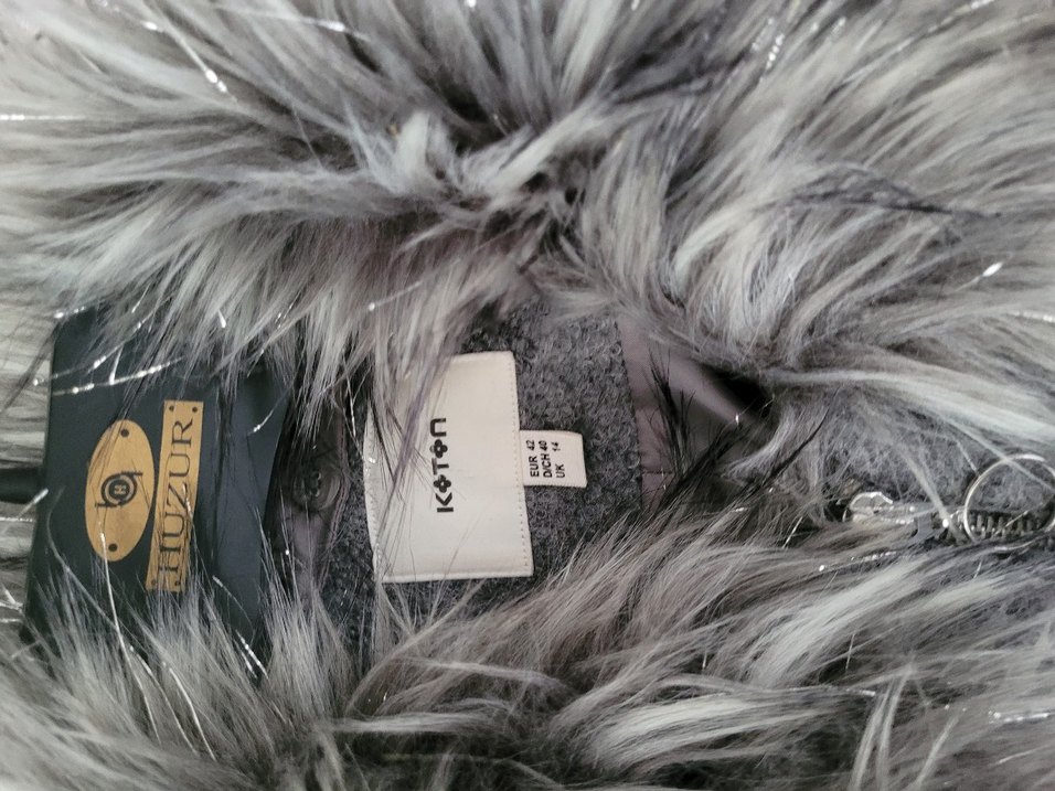 Kadin Gri Fermuarlı Kaban, Kürk Yaka Detaylı - Görsel 4