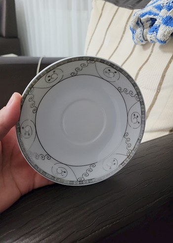 Gri Desenli Beyaz Porselen Fincan ve Tabağı
Çay fincani - Görsel 2