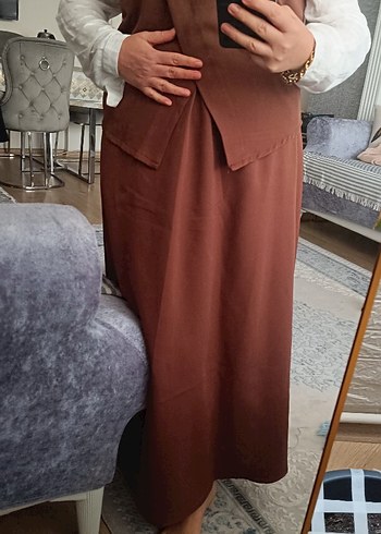 Kahverengi Kemerli Uzun Ofis Elbisesi - Görsel 2
