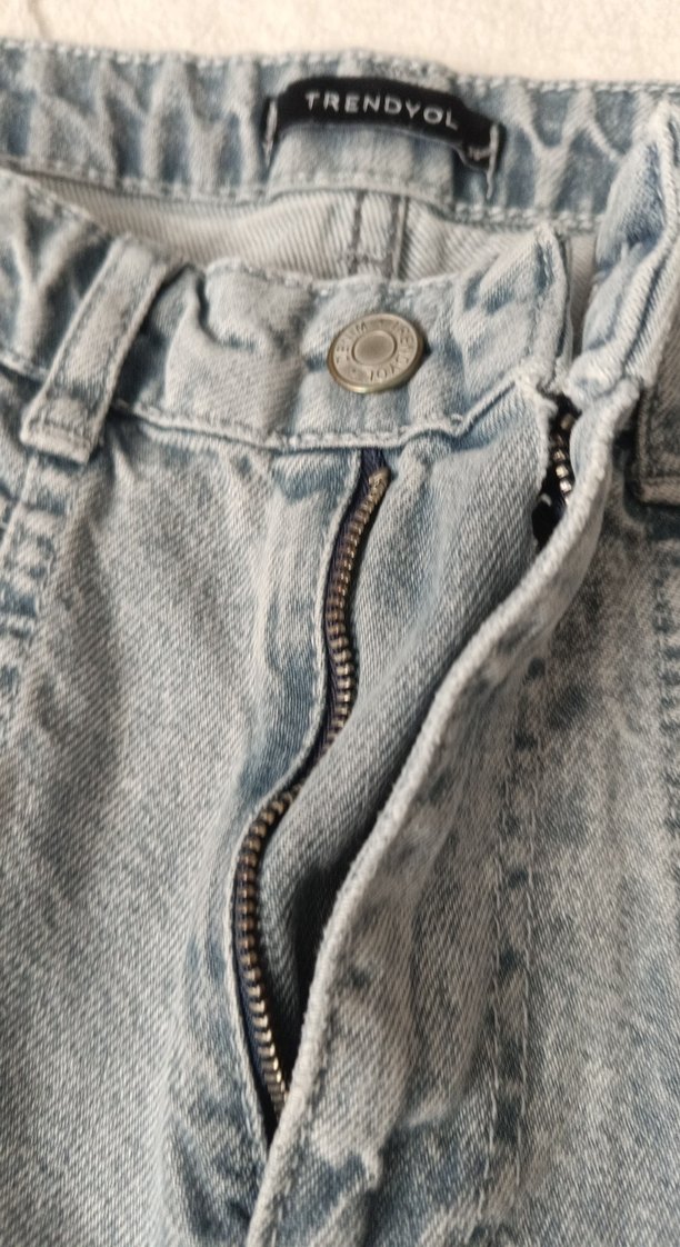 Gri Rahat Kesim Kadın Jean Pantolon - Görsel 4