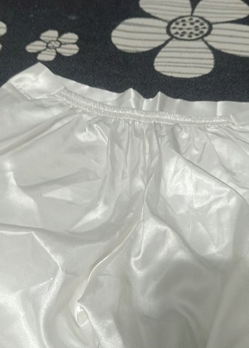 Beyaz Straplez A Kesim gecelik - Görsel 5