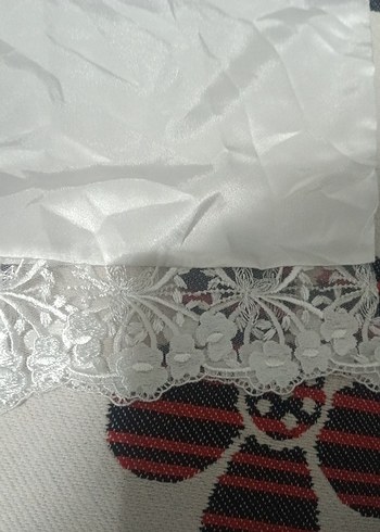 Beyaz Straplez A Kesim gecelik - Görsel 4