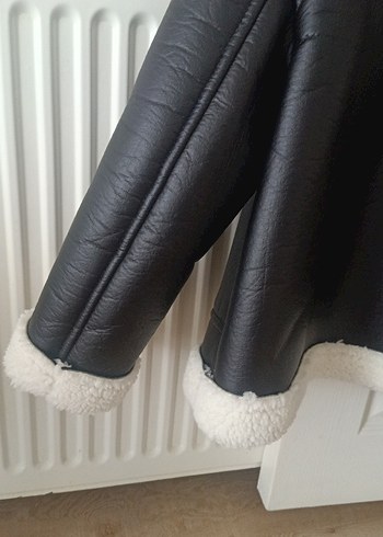 Beyaz Kürklü Siyah Deri Biker Ceket - Görsel 14