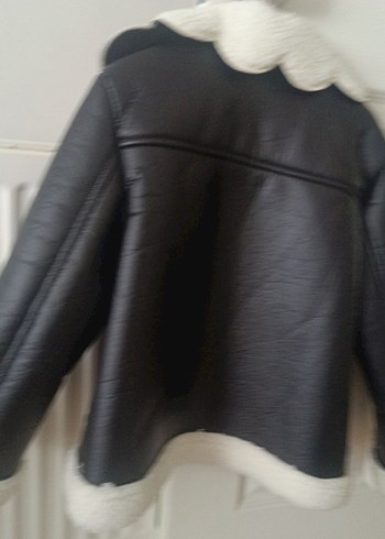 Beyaz Kürklü Siyah Deri Biker Ceket - Görsel 13