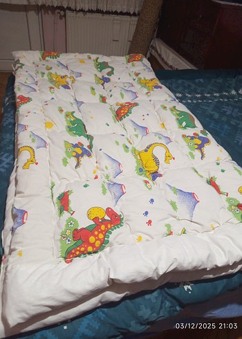 YEPYENİ ANNE YÜN YORGANI SIFIR - Görsel 4