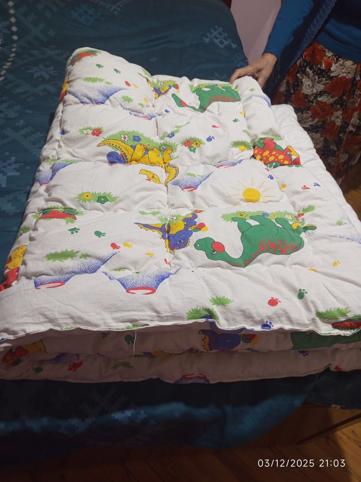 YEPYENİ ANNE YÜN YORGANI SIFIR - Görsel 5