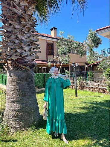 İNDİRİMLİ YEŞİL ELBİSE ???????