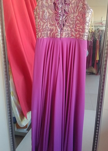 Mor Uzun Drapeli Straplez Abiye Elbise - Görsel 3