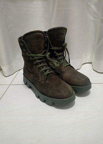 Prada Haki Suet Bagcikli Bot