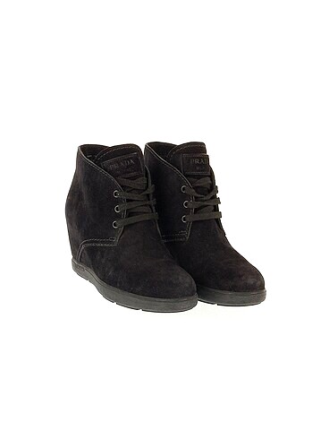 Prada Prada Bot %70 İndirimli.