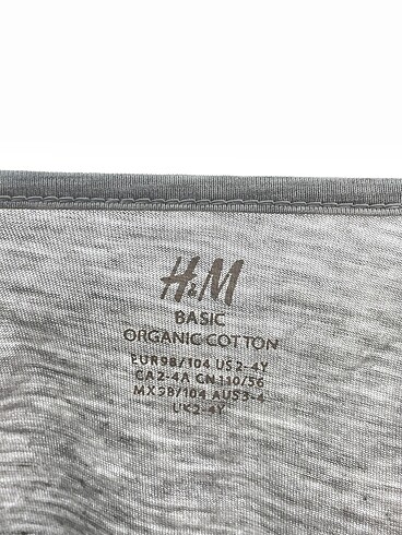 universal Beden gri Renk H&M T-shirt %70 İndirimli.