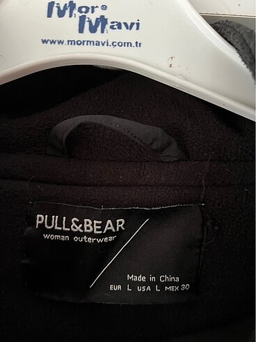 Pull and Bear montt