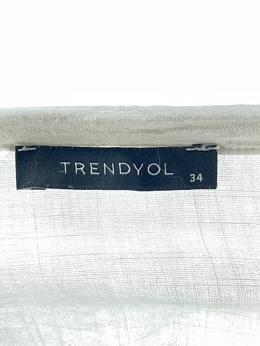 34 Beden beyaz Renk Trendyol & Milla Kısa Elbise %70 İndirimli.