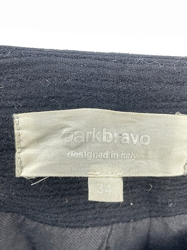 34 Beden siyah Renk Park Bravo Ceket %70 İndirimli.