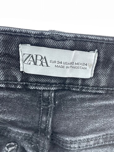 34 Beden siyah Renk Zara Jean / Kot %70 İndirimli.