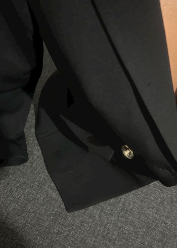 Kadın Siyah Düğmeli Midi Blazer - Görsel 2