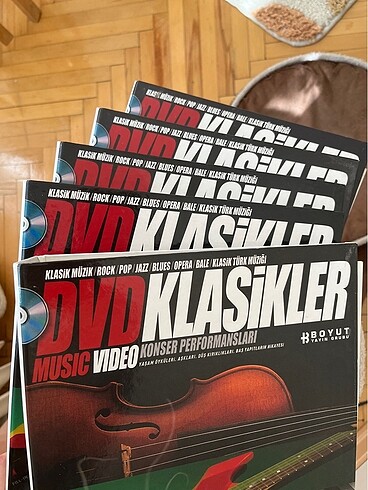 Boyut yayın grubu DVD klasikler serisi