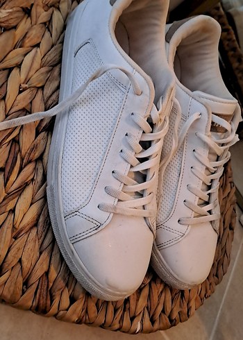 Kinetix Beyaz Sneaker