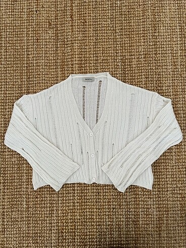 universal Beden Krem crop hırka
