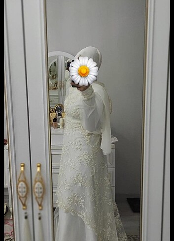 Tasarımcı Sünnet annesi veya nikah elbisesi