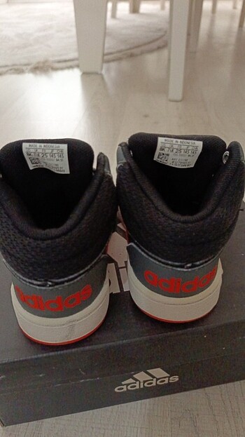 Adidas Adidas çocuk ayakkabısı