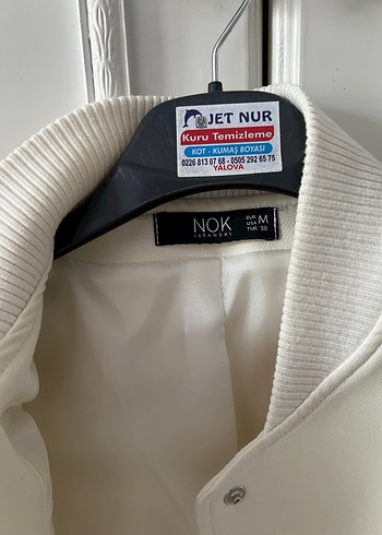 Düğmeli Beyaz Midi Kadın Ceket - Görsel 2