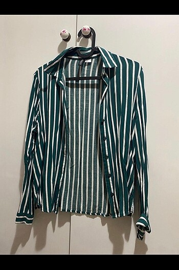 h&m gömlek
