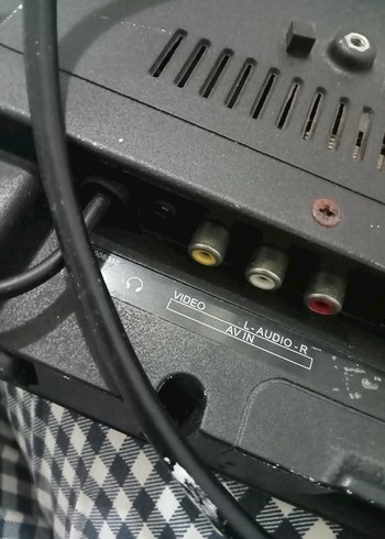 Axen Siyah 19 inç led tv - Görsel 5