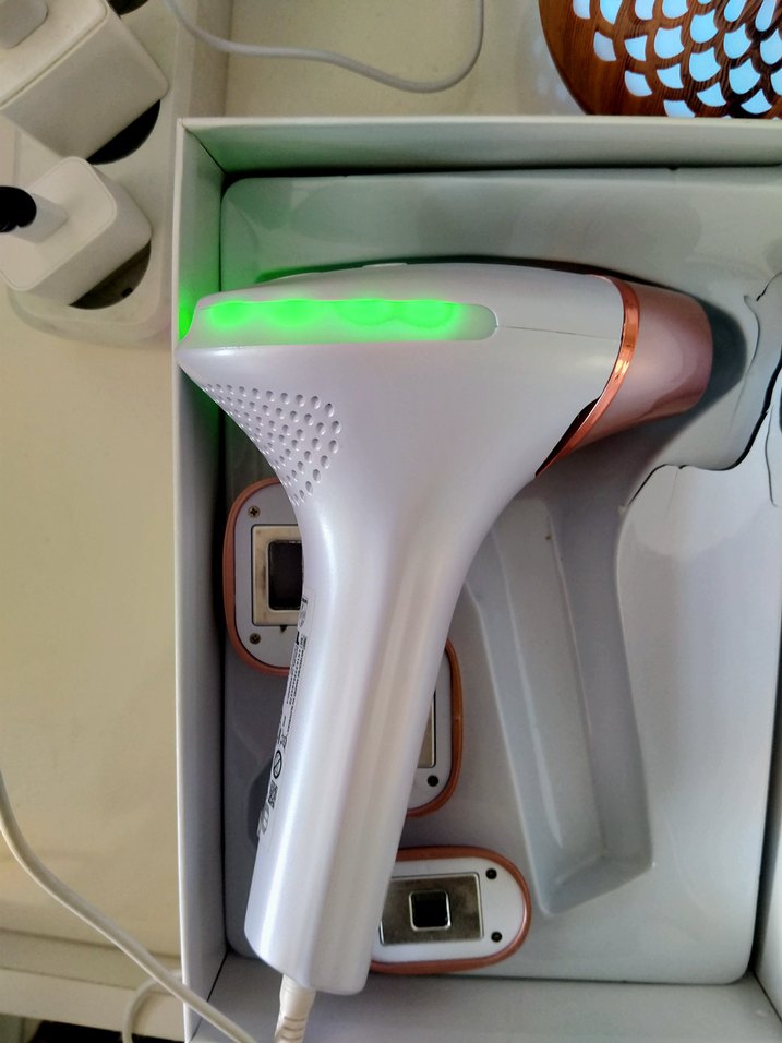 Philips lumea prestij BRI 957 - Görsel 3