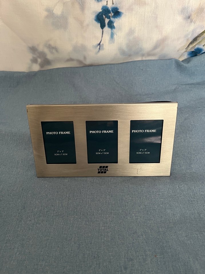 Kahverengi Çerçeveli Klasik Çocuk Tablosu - Görsel 3