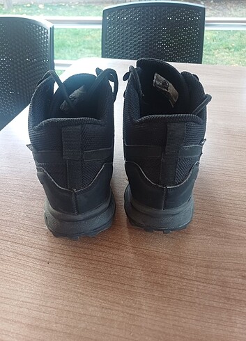 37 Beden siyah Renk 37 numara bot